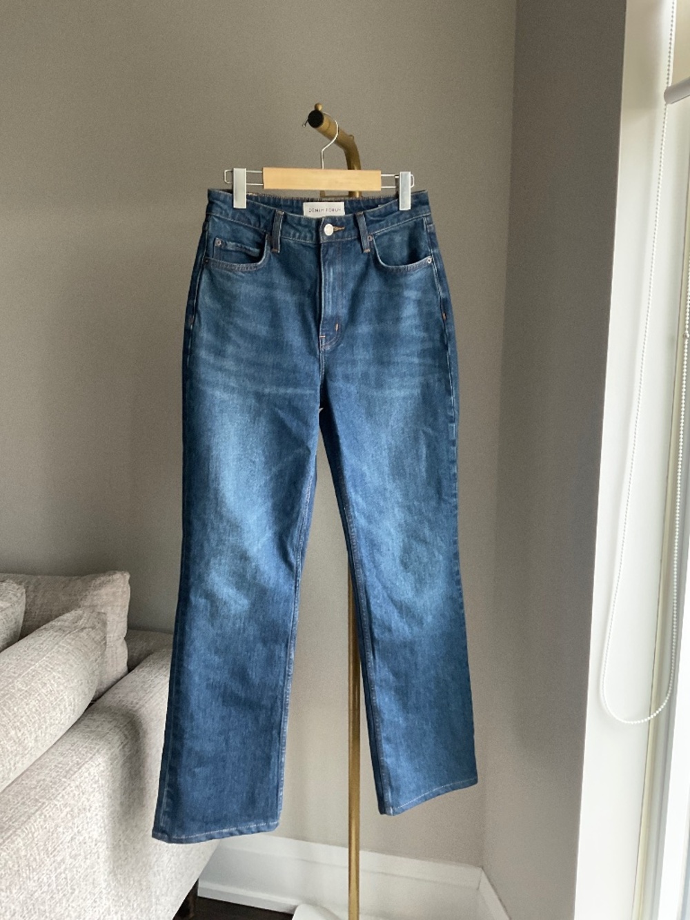 Aritzia Denim Forum The 90s Nina Hi-Rise Slim Straight